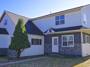 409 E 8th St, Libby, MT 59923