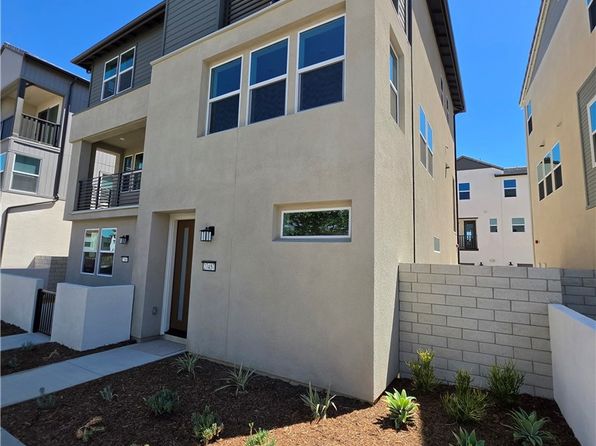 27457 Novella Ln