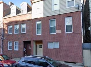 304 Sumner St, East Boston, MA 02128