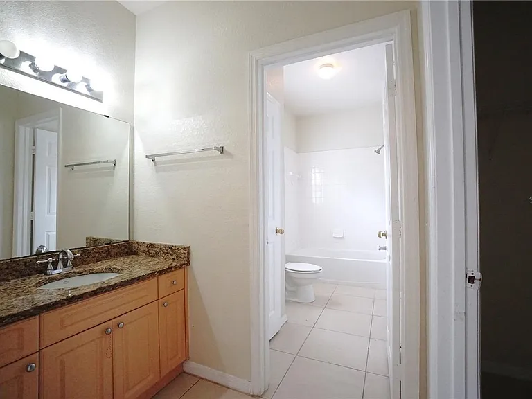 3577 Conroy Rd #325 — Photo 12
