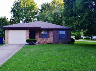 506 E Ottowa Ct, Springfield, MO 65807