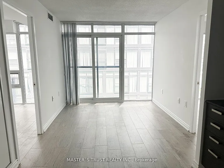 36 Lisgar St #1703 — Photo 8