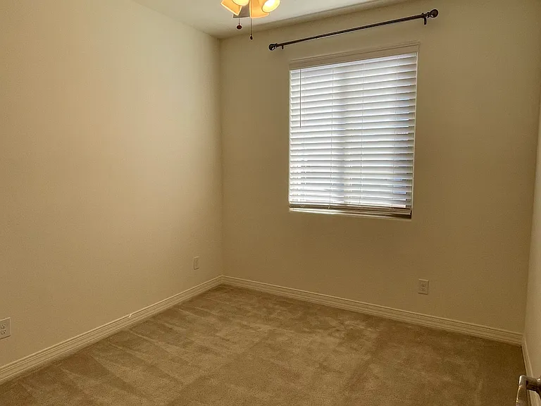 20864 E Swan Dr — Photo 28