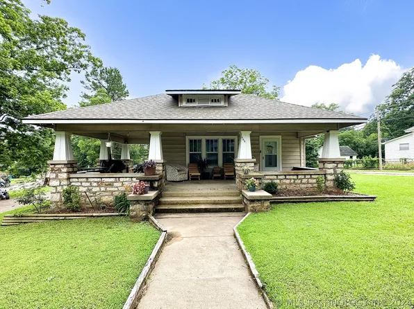 403 Avenue, Heavener, OK 74937