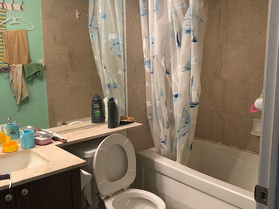 2nd image of 761 Bay St