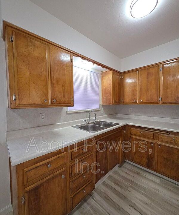 1st image of 1255 & 1275 Williams Way #1275-9