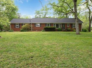 825 Clematis Dr, Nashville, TN 37205