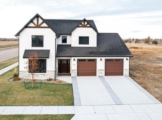 1801 36th Ave W, Williston, ND 58801