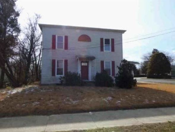 1st image of 701 E Broad St