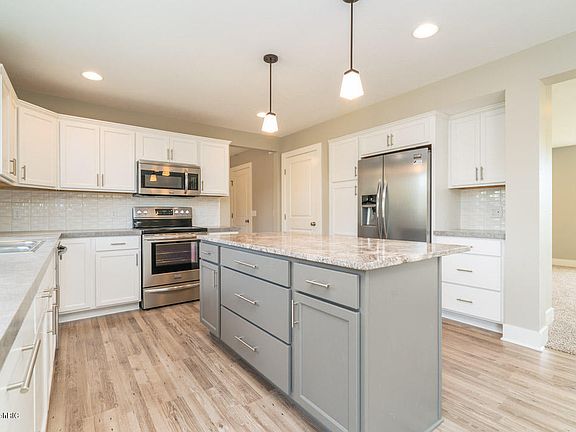 4th image of 14661 Arcadia Woods Dr #9