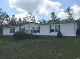 24690 Camellia Rd, Lebanon, MO 65536