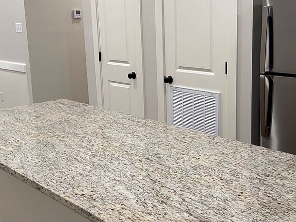 4th image of 2715 Broadmoor Blvd #2A