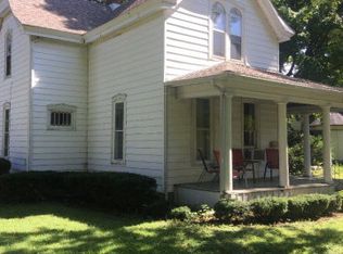 418 S 4th St, Hoopeston, IL 60942