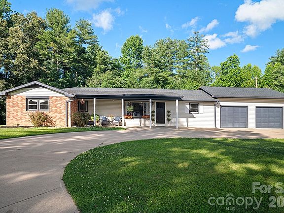 2nd image of 98 N Pinecrest Ln
