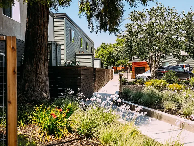 Waterstone Terrace — Photo 14