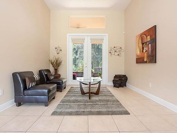 2nd image of 2312 Northumbria Dr