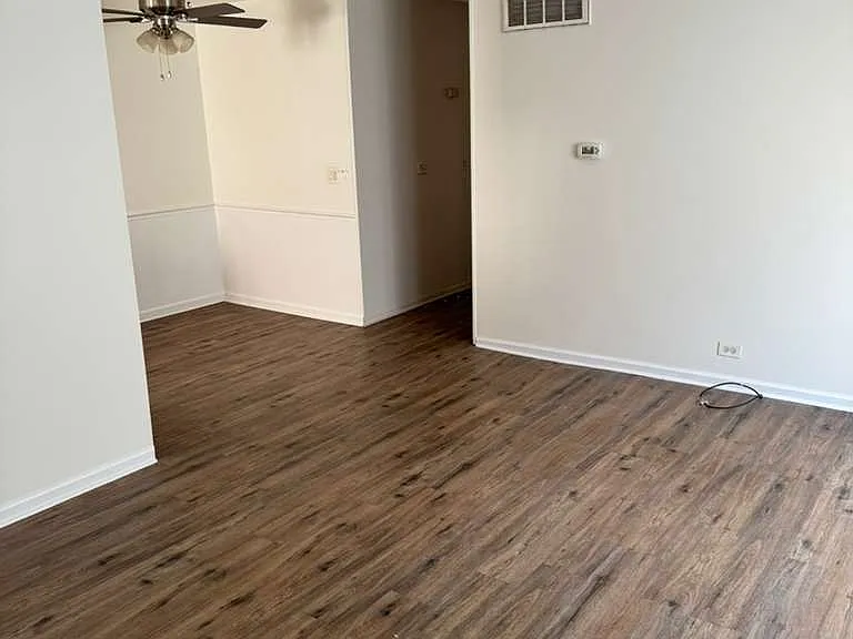 1485 Quaker Ln #116D — Photo 10