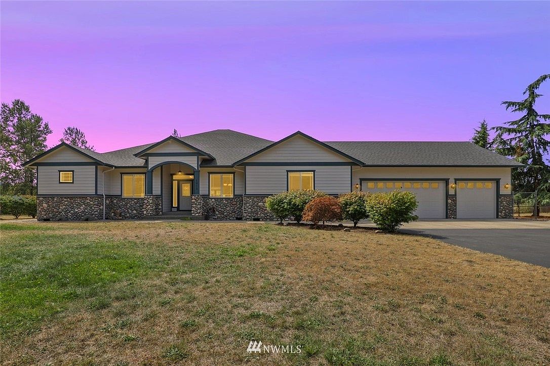 1915 Larsen Lane SW, Castle Rock, WA 98611 | Zillow