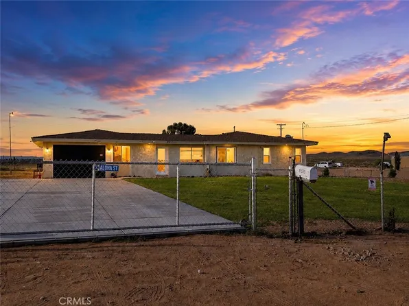 30630 Mojave Trl, Helendale, CA 92342