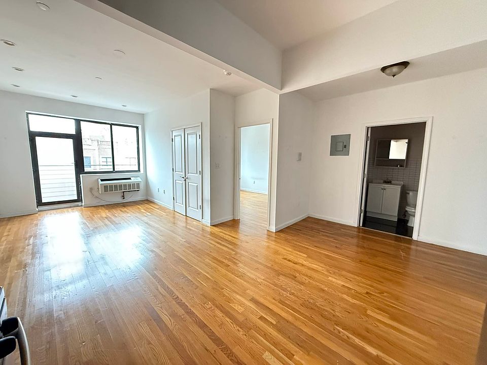 1st image of 651 Marcy Ave APT 3R