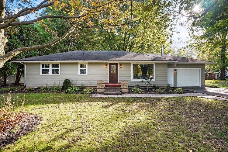 1st image of 705 Chiswick Pl