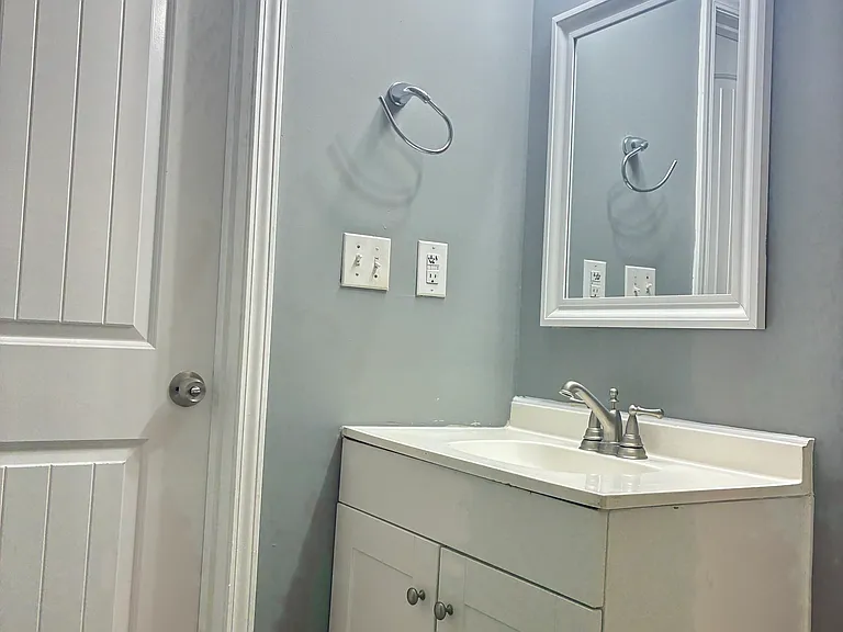 119 Broad St — Photo 9