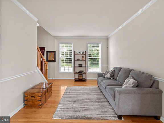 5th image of 8225 Cornerstone Way