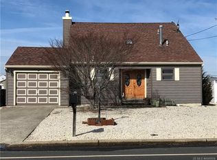 396 Bayview Ave, Bayville, NJ 08721