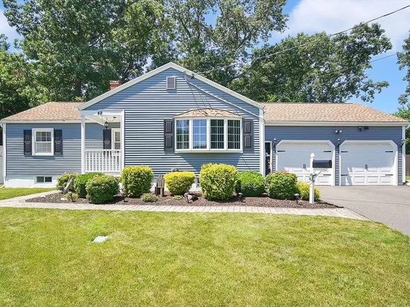48 Vadnais St, Chicopee, MA 01020