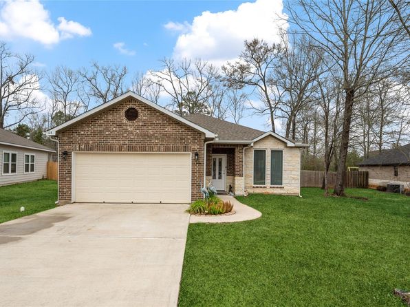 128 N Village Cove Loop, Livingston, TX 77351