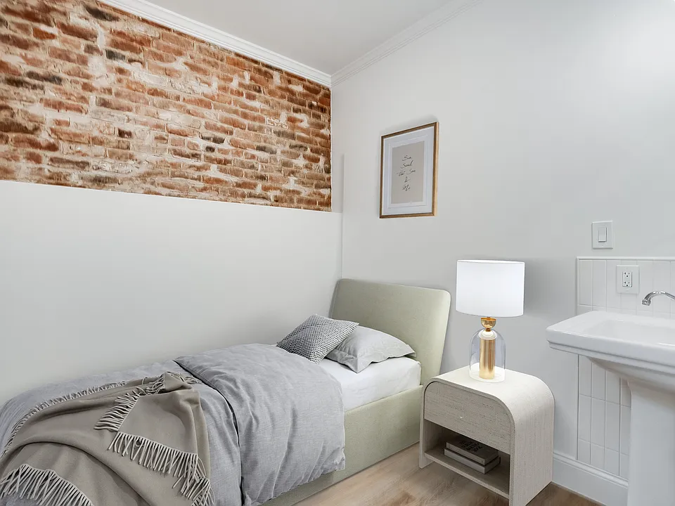 673 Broadway #6