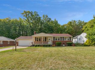 2163 Cranbrook Dr, Youngstown, OH