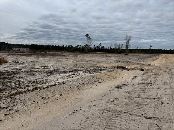 2nd image of 16 Wiregrass Ln