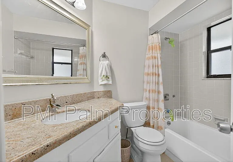 1127 E Seminole Ave #8A — Photo 17