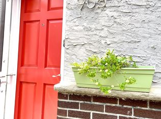 905 Ernest St, Philadelphia, PA 19147