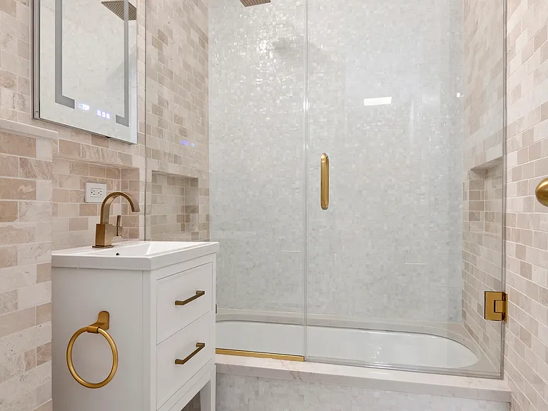 501 Surf Ave #21C — Photo 9
