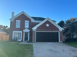 922 Danforth Pl, Arlington, TX 76017