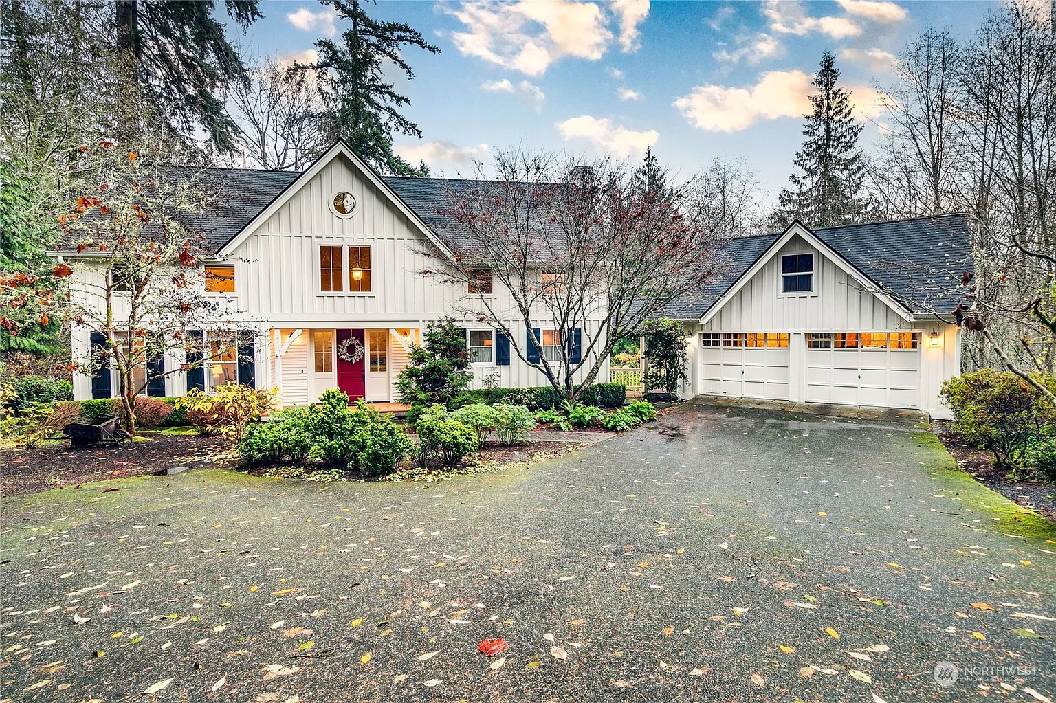 13370 Bridgestone Court NE photo 1