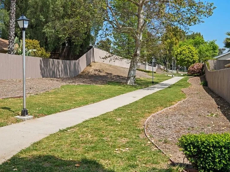 4335 Fireside Ln — Photo 28