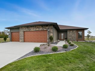 535 Ridley Park Way, Huntertown, IN 46748