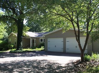 14105 N 2 Mile Creek Ln, Mount Vernon, IL 62864