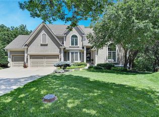8345 Hallet St, Lenexa, KS 66215