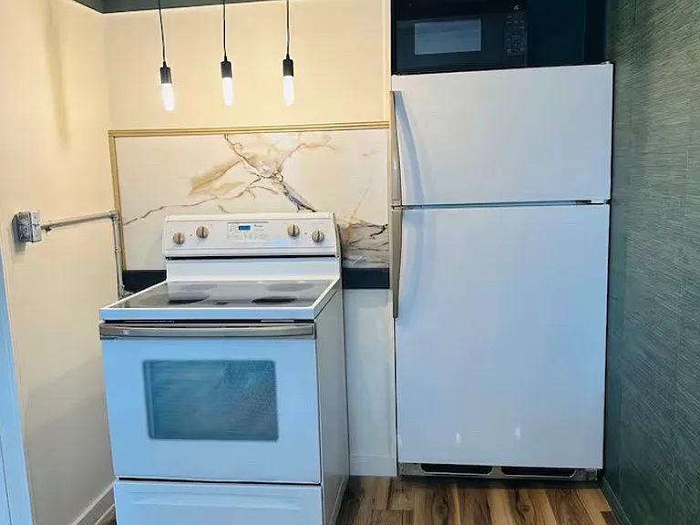 107 Water St — Photo 9