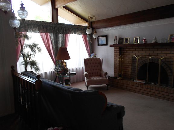 Valted Living room
