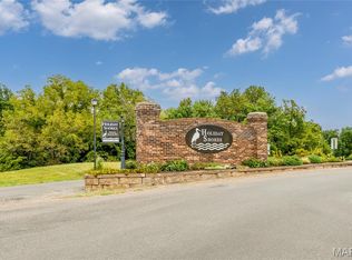 1282 Key West Dr, Edwardsville, IL 62025