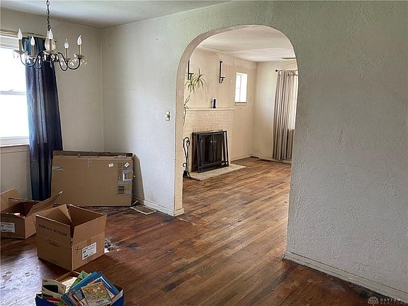 4th image of 53 Winnet Dr