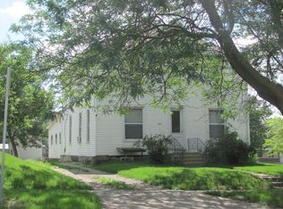 2522 Olive St APT 3, Cedar Falls, IA 50613
