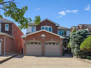 961 Focal Rd, Mississauga, ON L5V 1M8