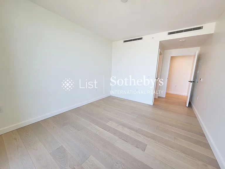 1100 Ala Moana Blvd #2607 — Photo 9