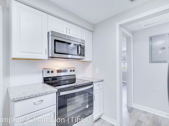 4th image of 8456 S Brackridge Blvd